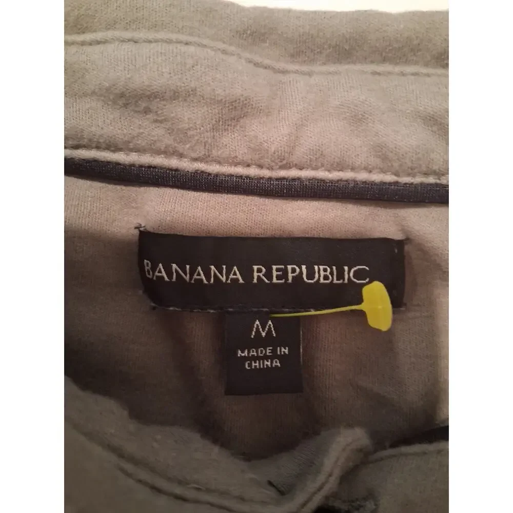 Banana Republic Men's Size M Polo Shirt Faded Olive Green Casual Short Sleeve
